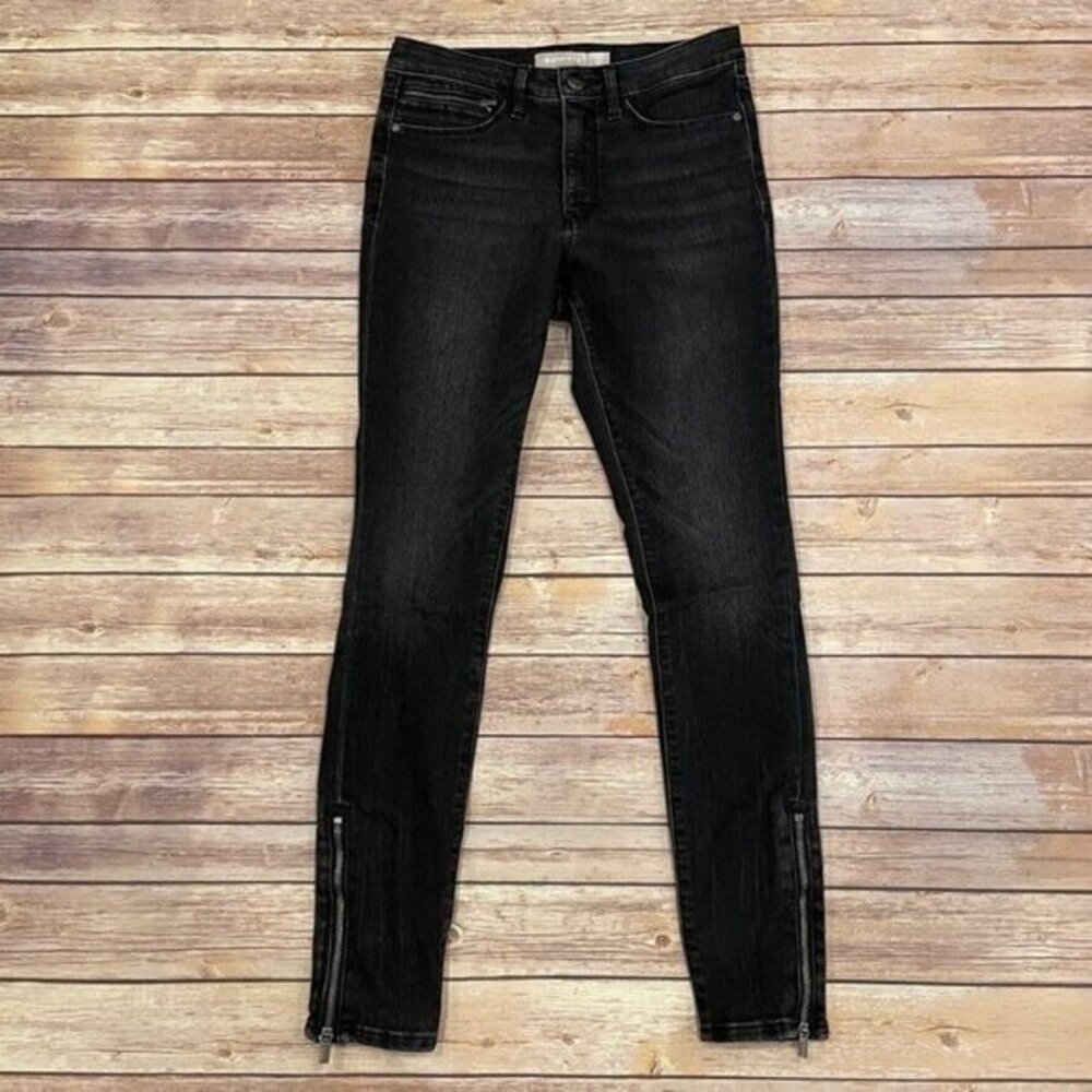 Athleta Sculptek Ultra Skinny Jeans in Carbon Ankle Zippers